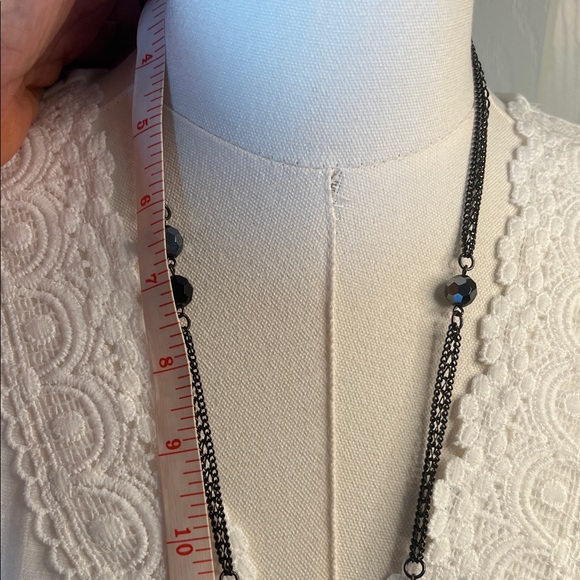 Elegant Black and Silver Beaded Necklace - Picture 5 of 7